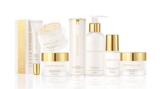 Wardah Crystalluer Eye Cream
