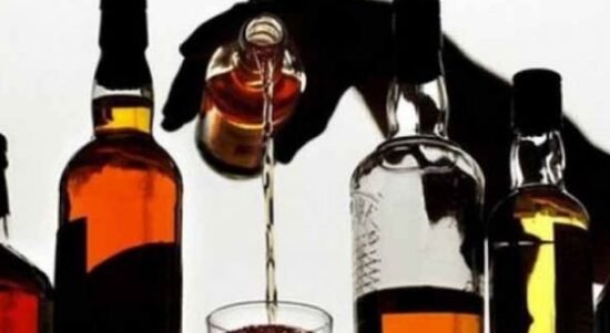 Minuman keras merupakan narkoba jenis