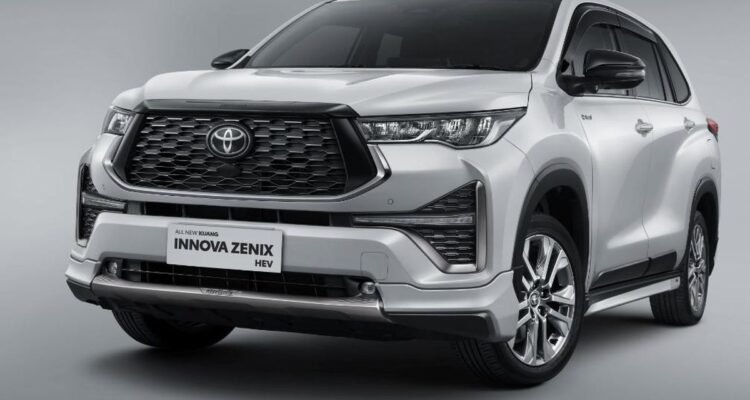Toyota Innova Zenix