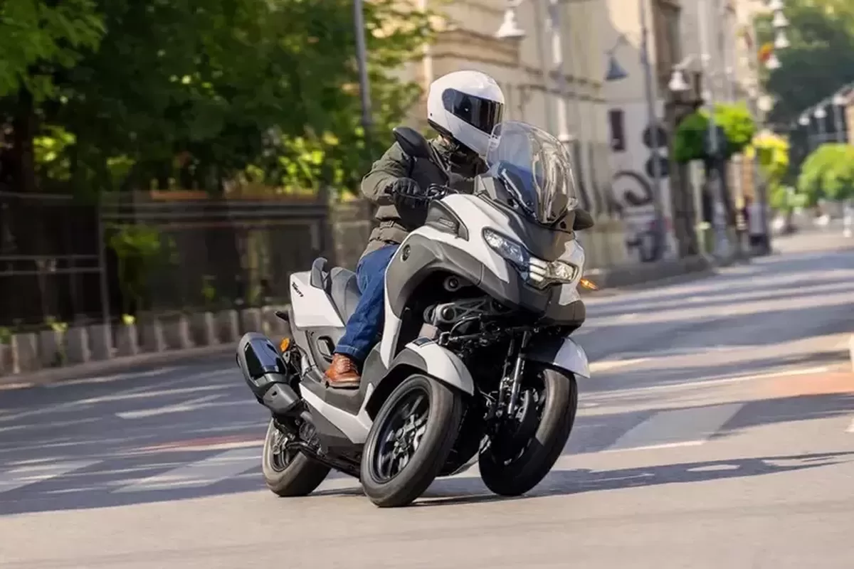 Yamaha Tricity 300