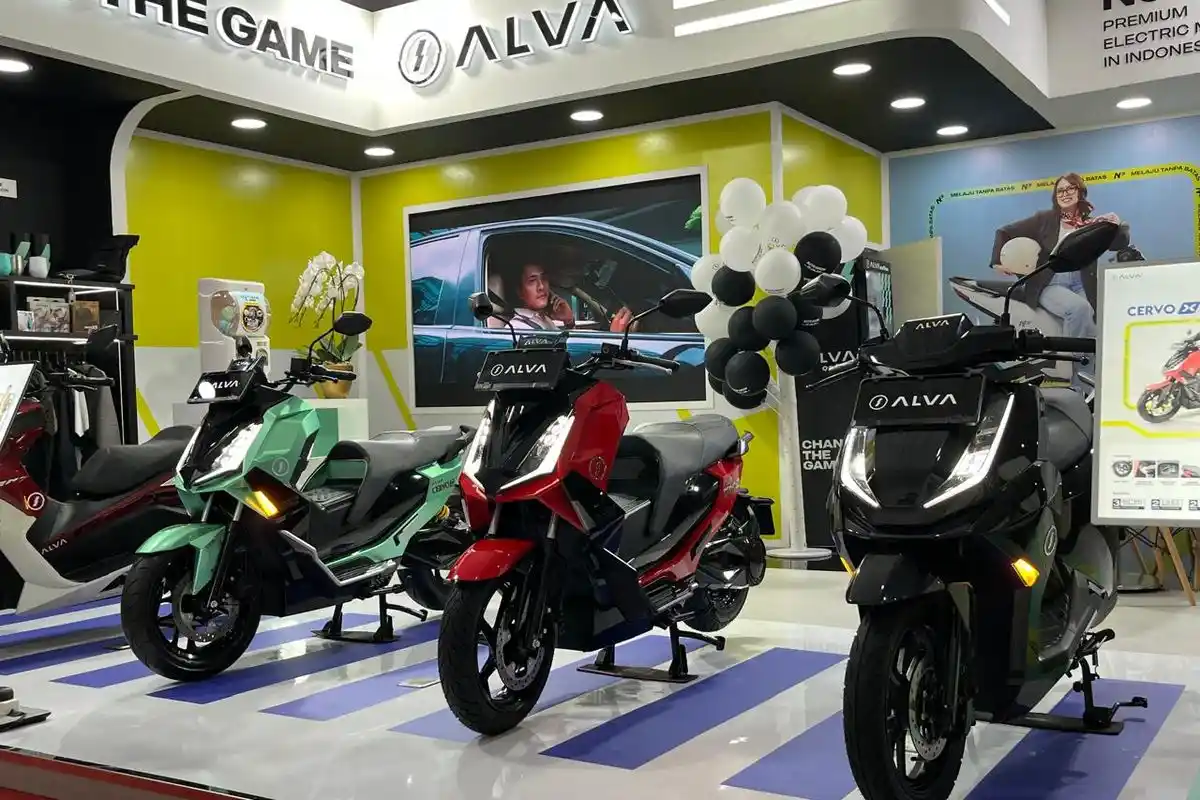 Penjualan Motor Listrik IIMS