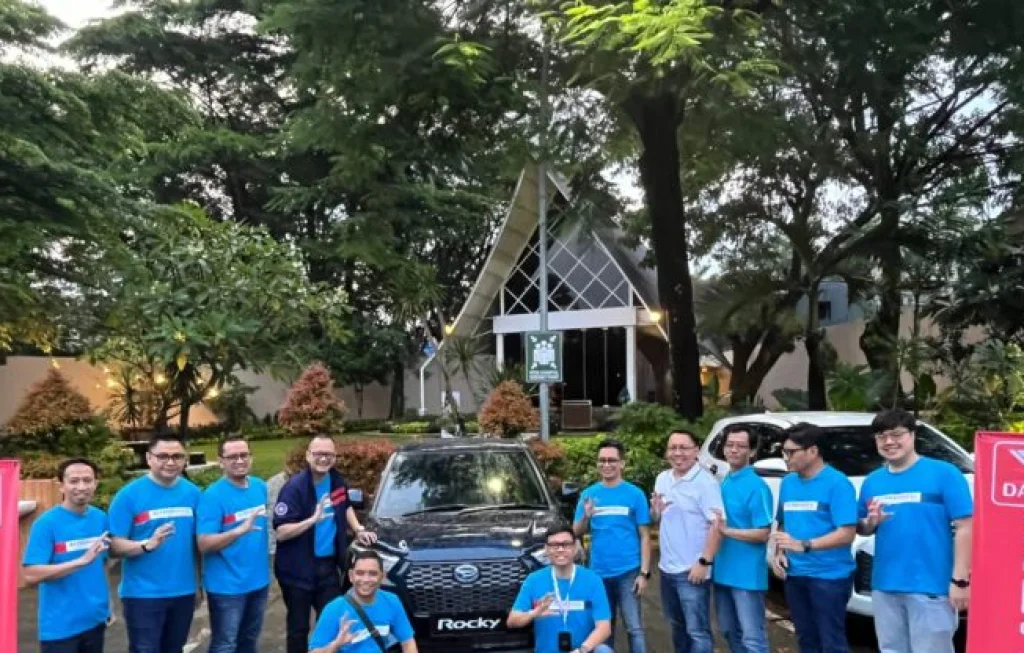 Daihatsu Dominasi Pasar Otomotif